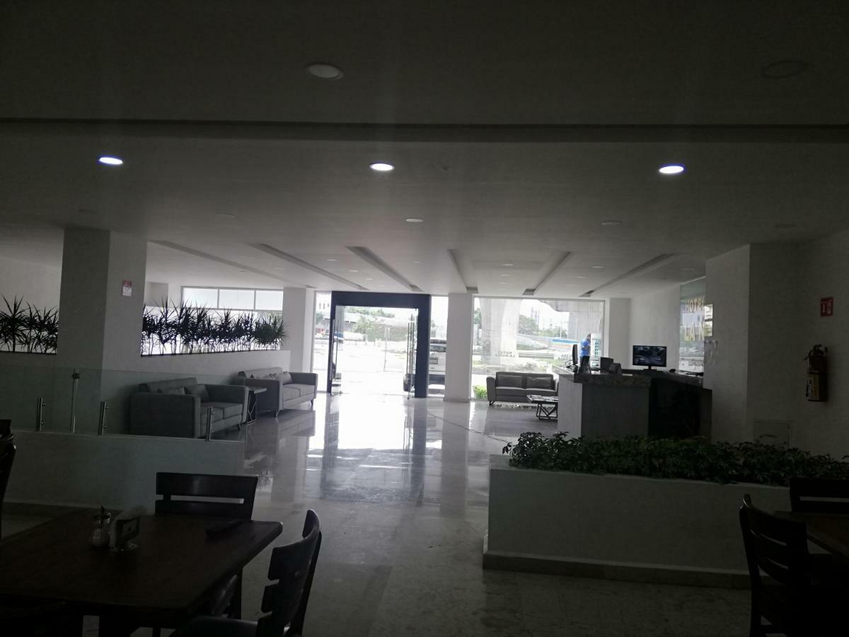 Hotel La Noria 푸에블라 외부 사진